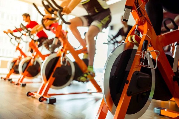 Is spinning better than cycling