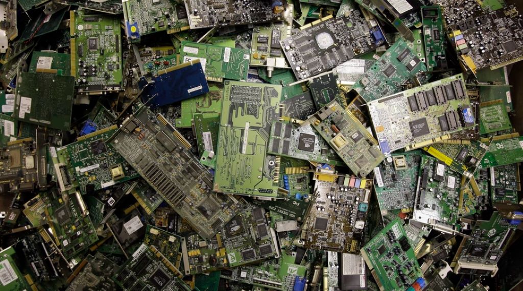 E-Waste from Short-Lived Electronics